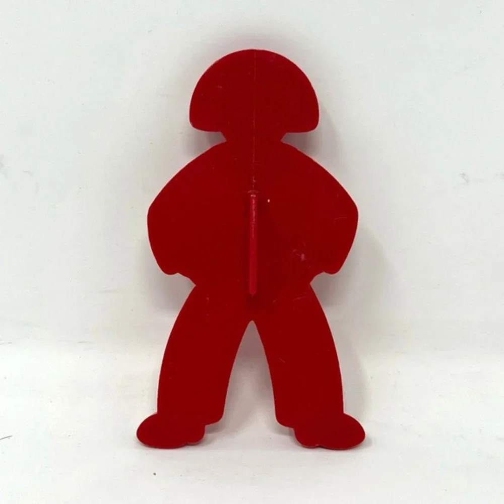 Vtg‎ Tupperware Cookie Cutters Red Plastic with Handles SET of 4 Pig Rabbit Cake